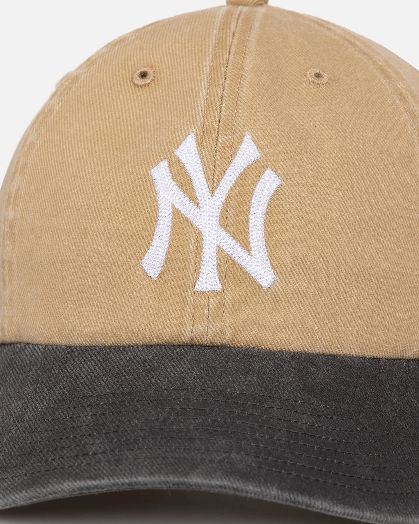 47 Brand New York Yankees 'Apollo Chain' 47 Clean Up Strapback Khaki