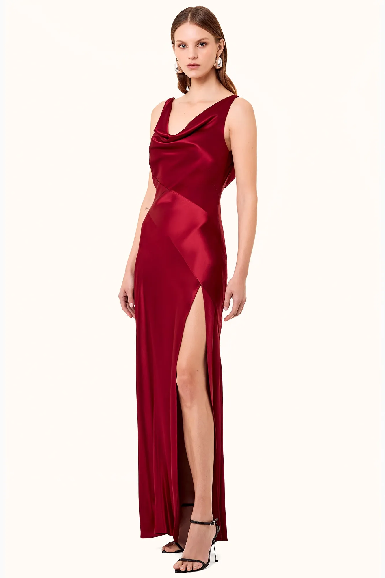 Alfina Gown - Sangria