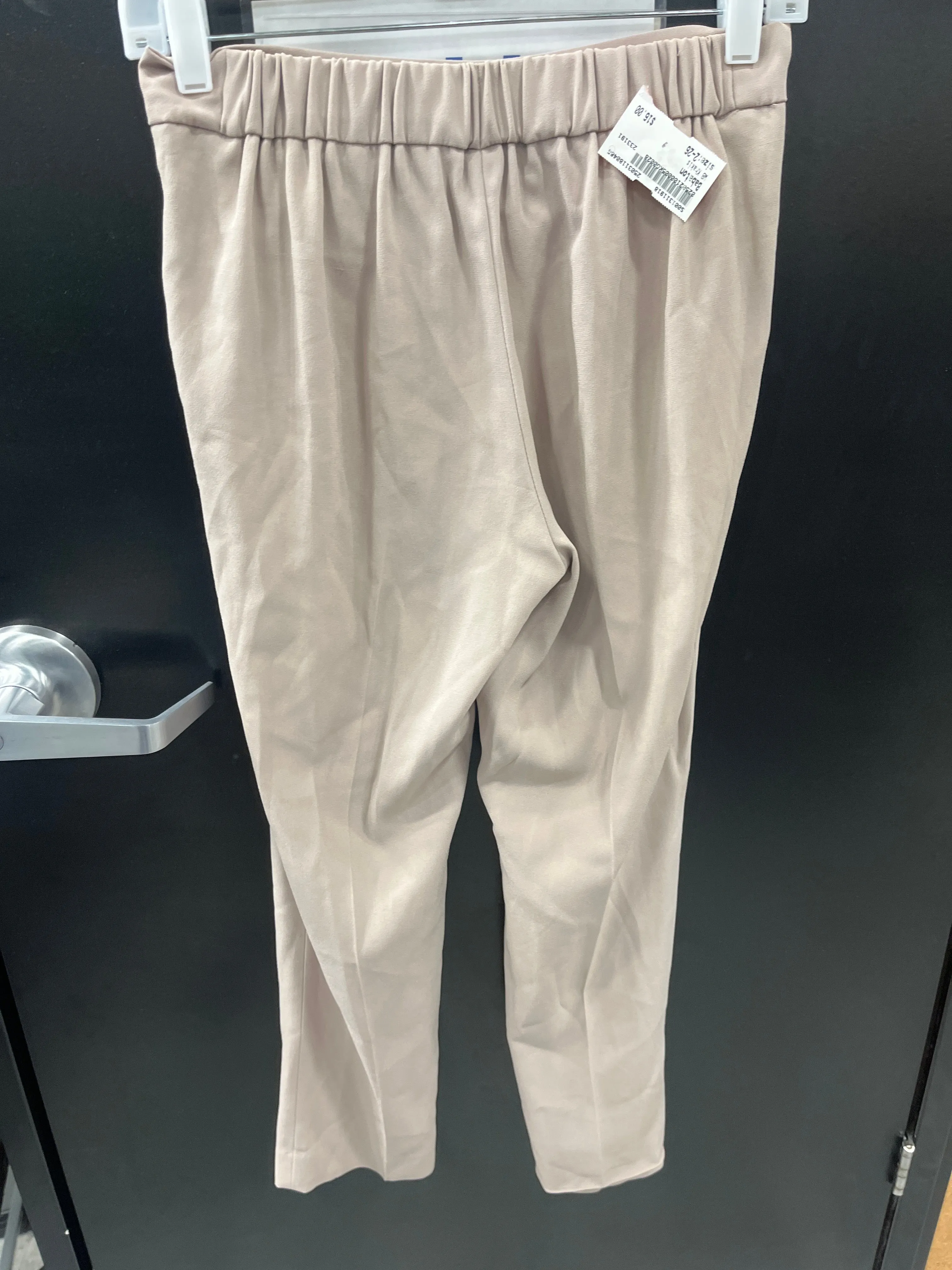 Babaton Khakis Size 2 (26)