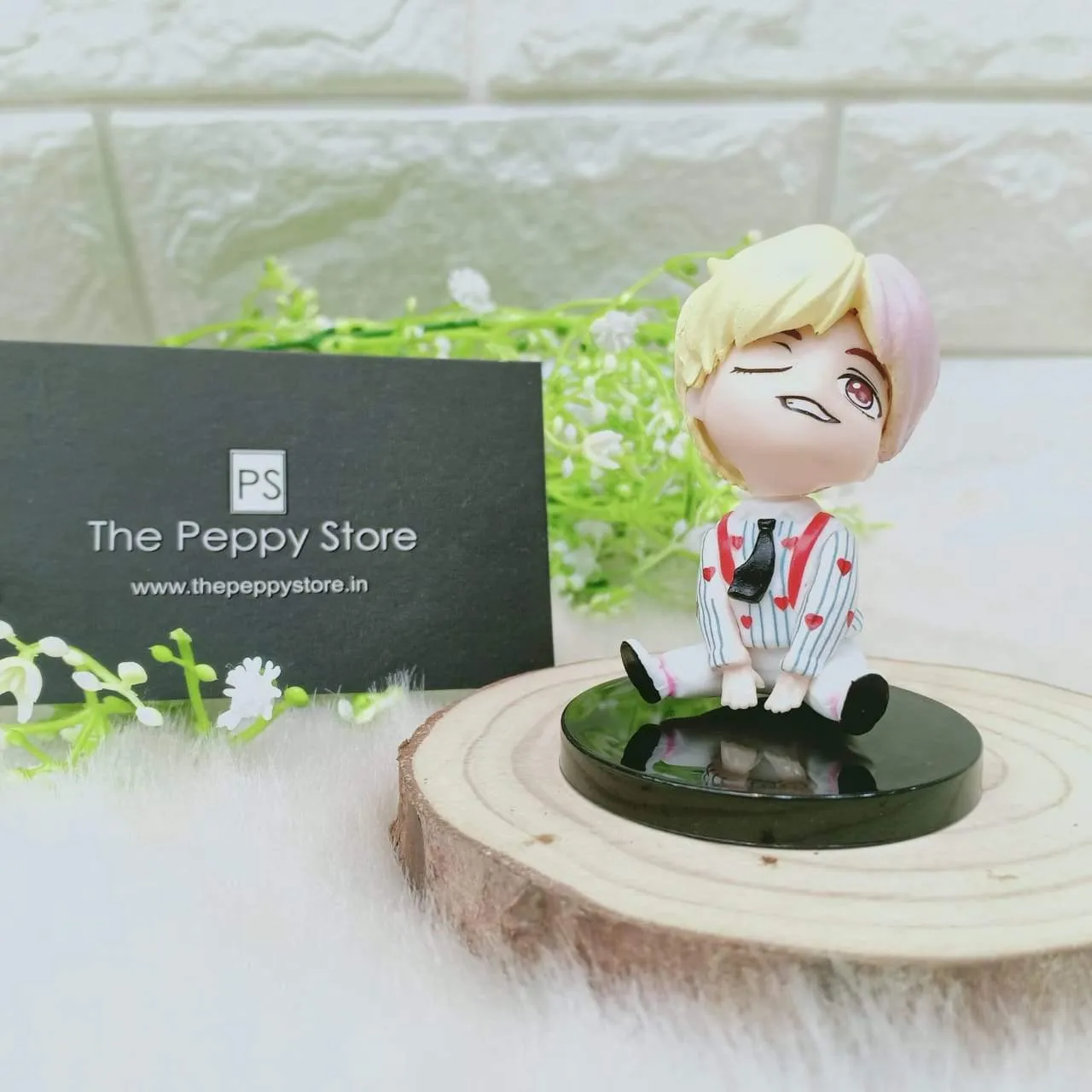 BTS Tiny Tan Mini Figures ( Choose From the Drop Down Menu )
