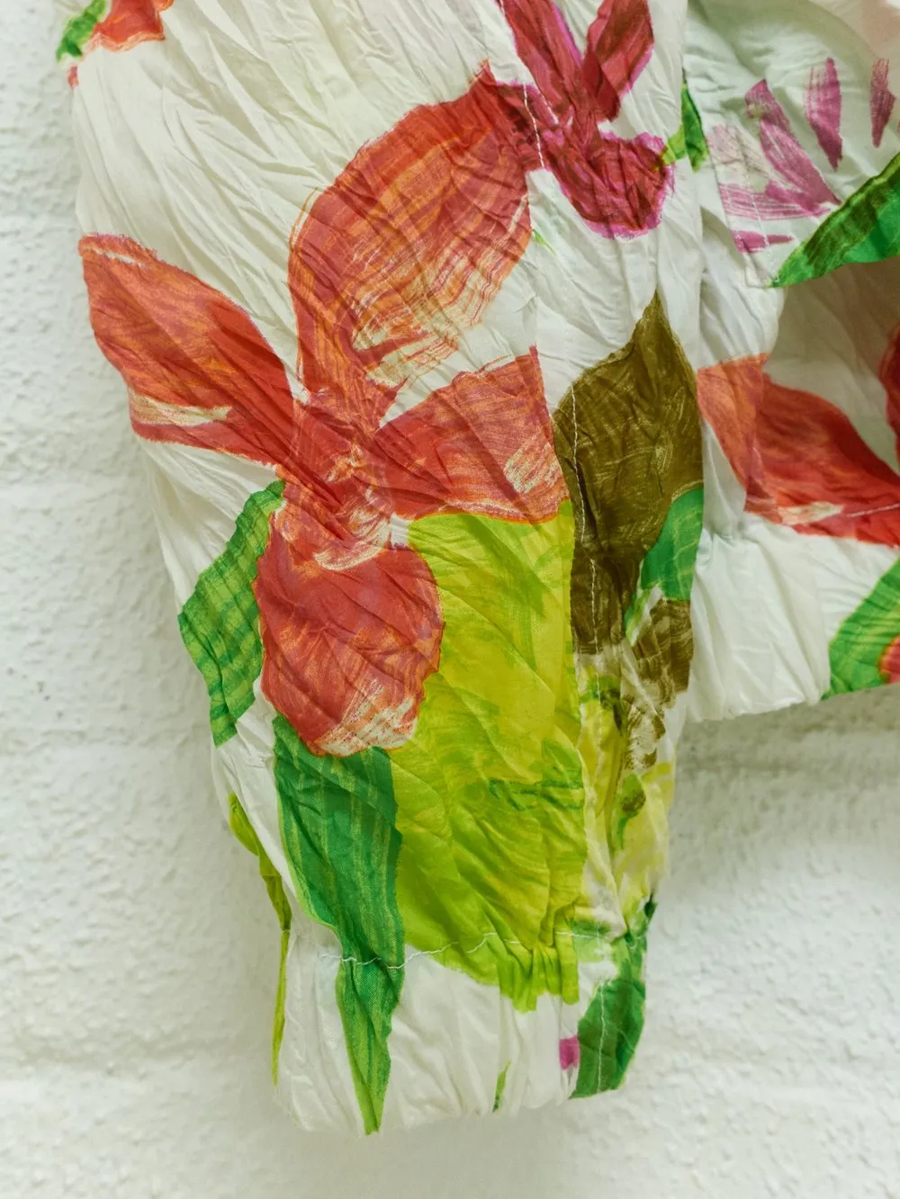 Issey Miyake 1990s white creased polyester floral print bomber jacket - mens M L