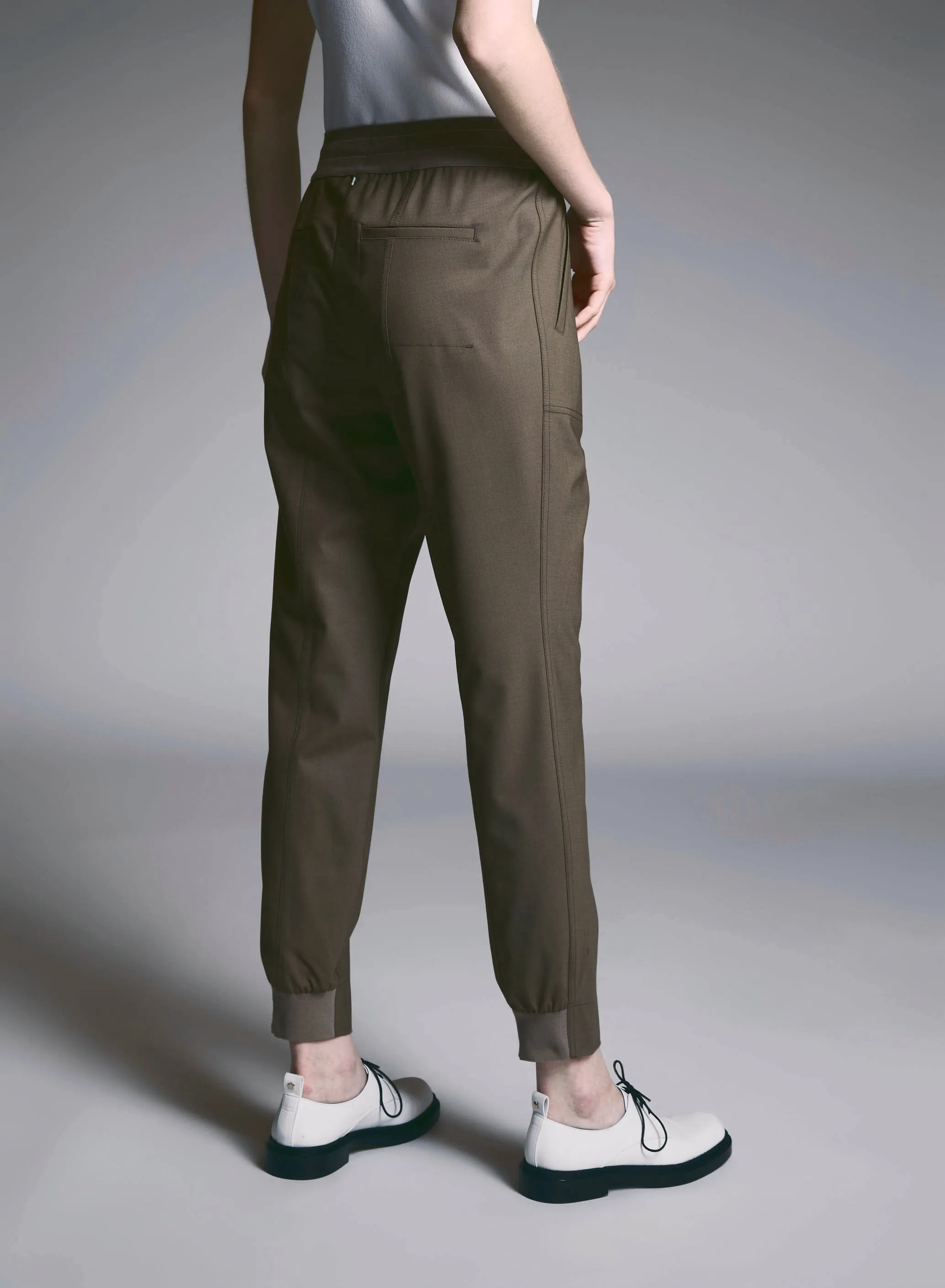 JOGGERS IN LANA