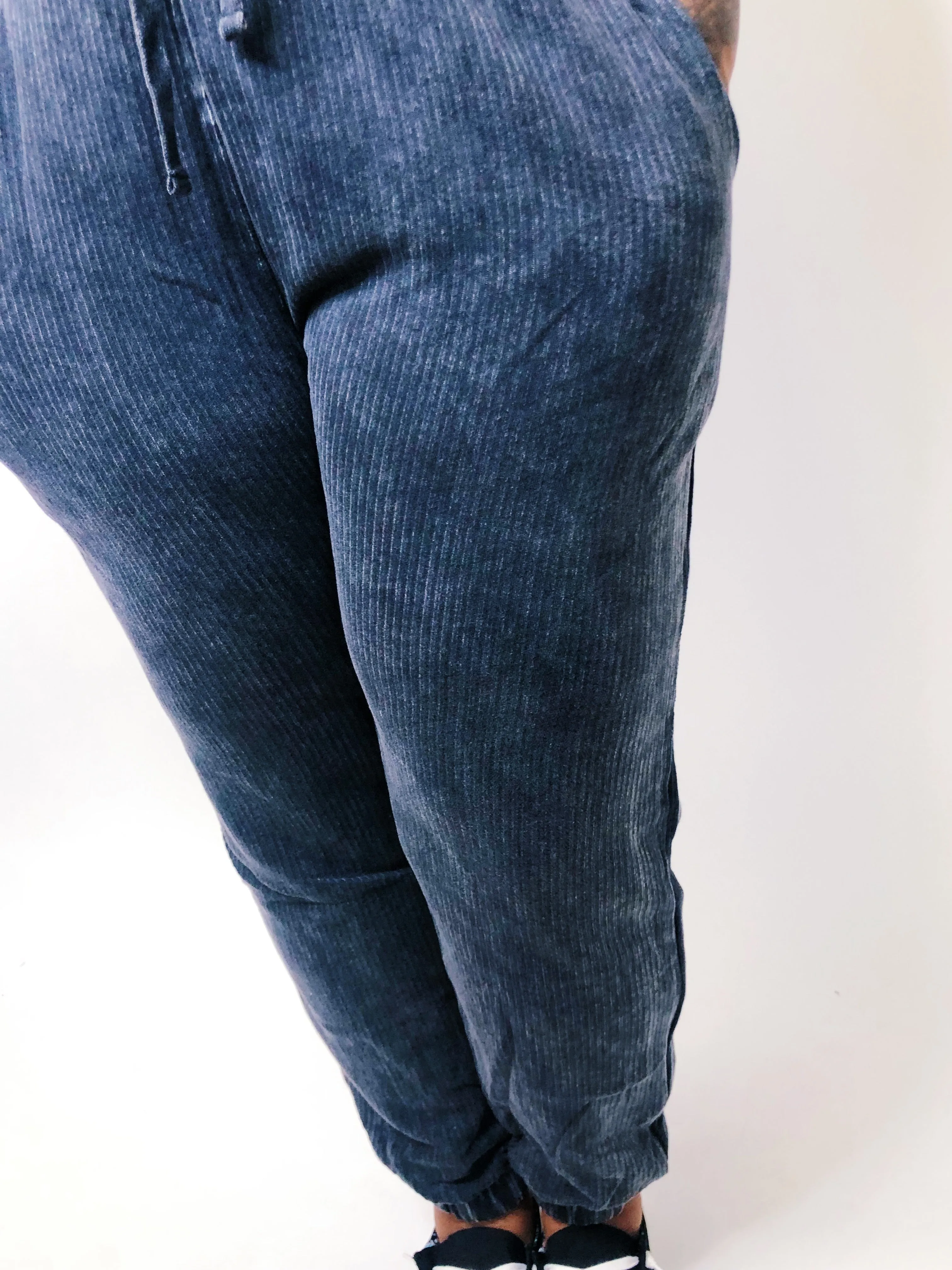 #k604 Takin' My Time On Joggers