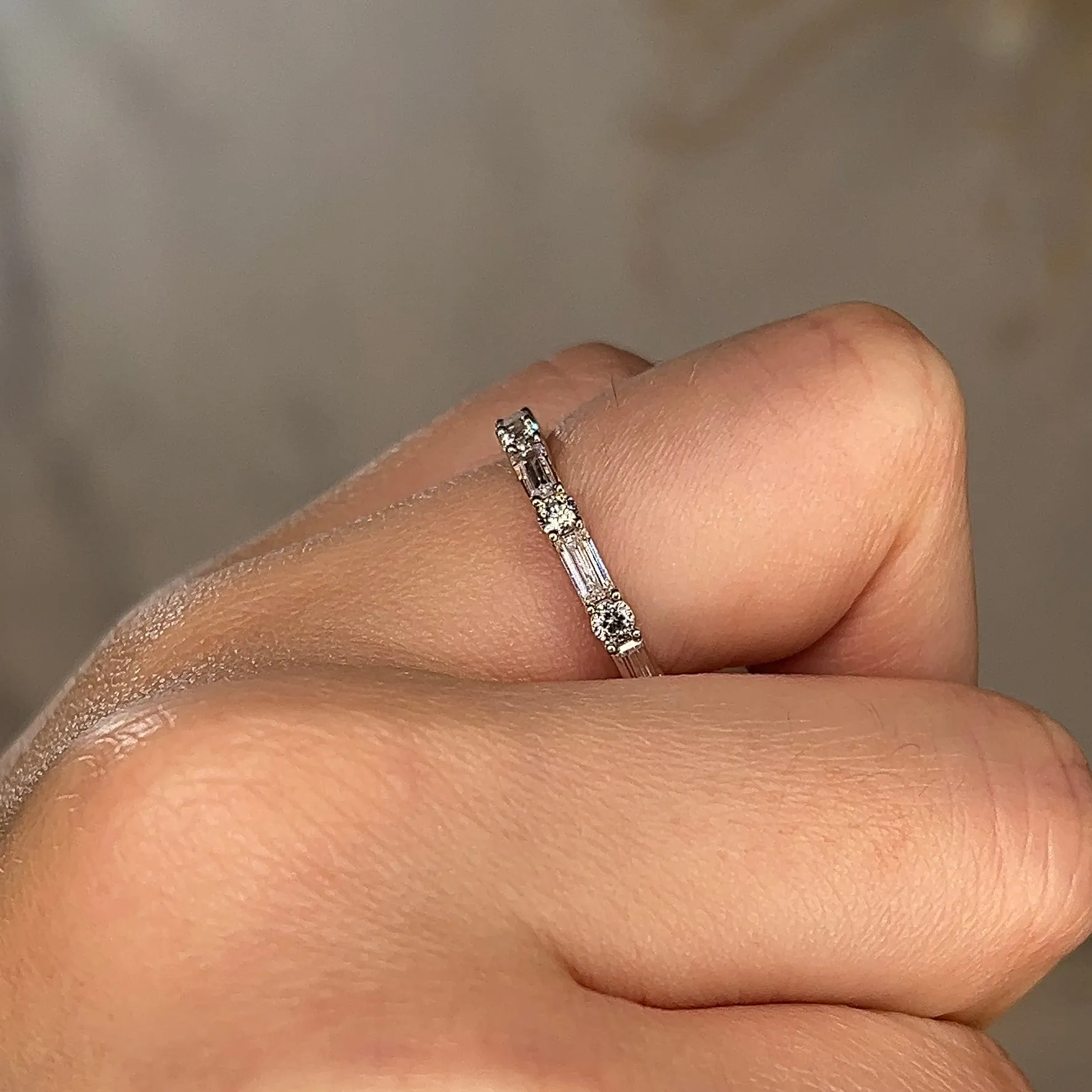 "Lenora" Emerald and Round Brilliant Cut 0.66ct Diamond Eternity Ring ET59