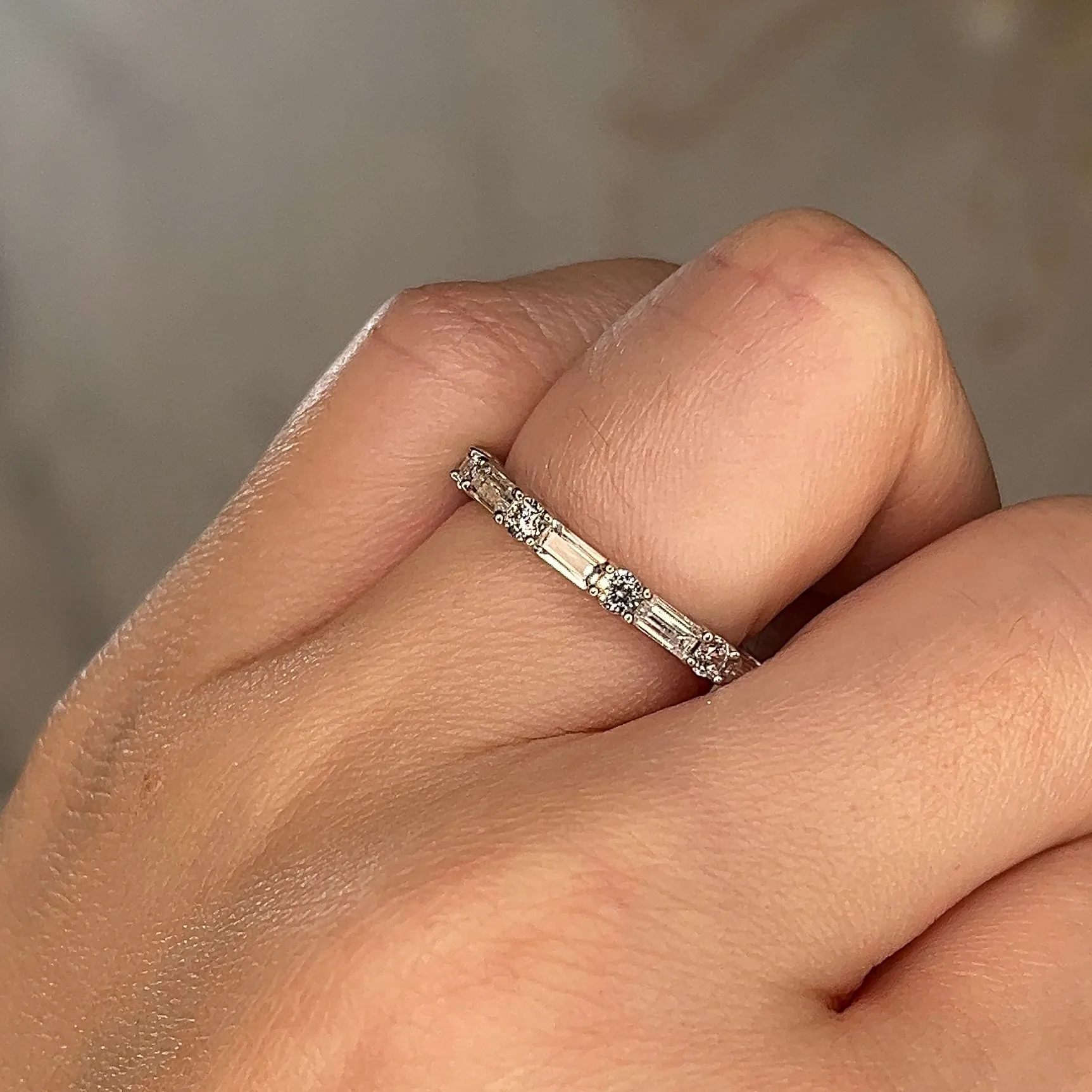 "Lenora" Emerald and Round Brilliant Cut 0.66ct Diamond Eternity Ring ET59