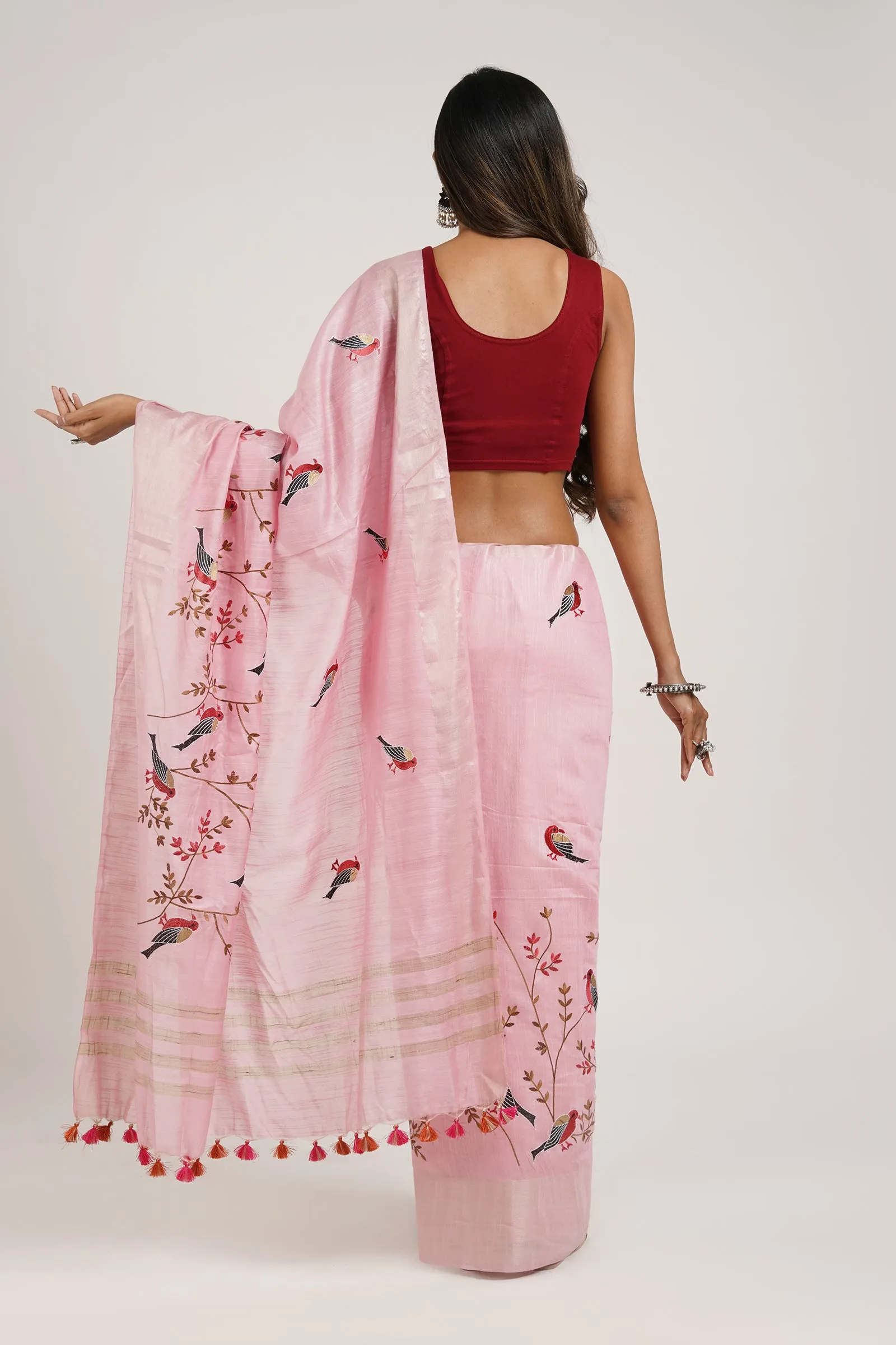 Teejh Amolika Pink Pure Silk Linen Saree With Blouse Piece