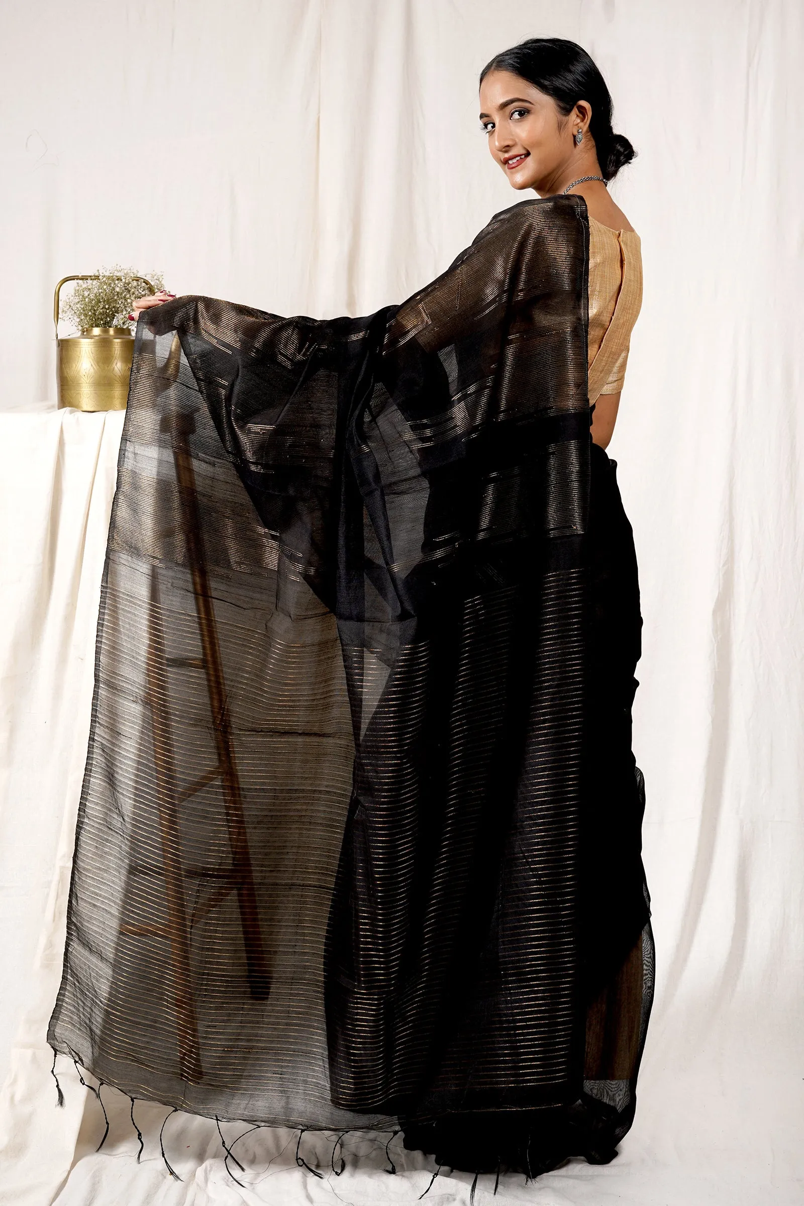 Teejh Chaandini Raat Cotton Silk Zari Saree